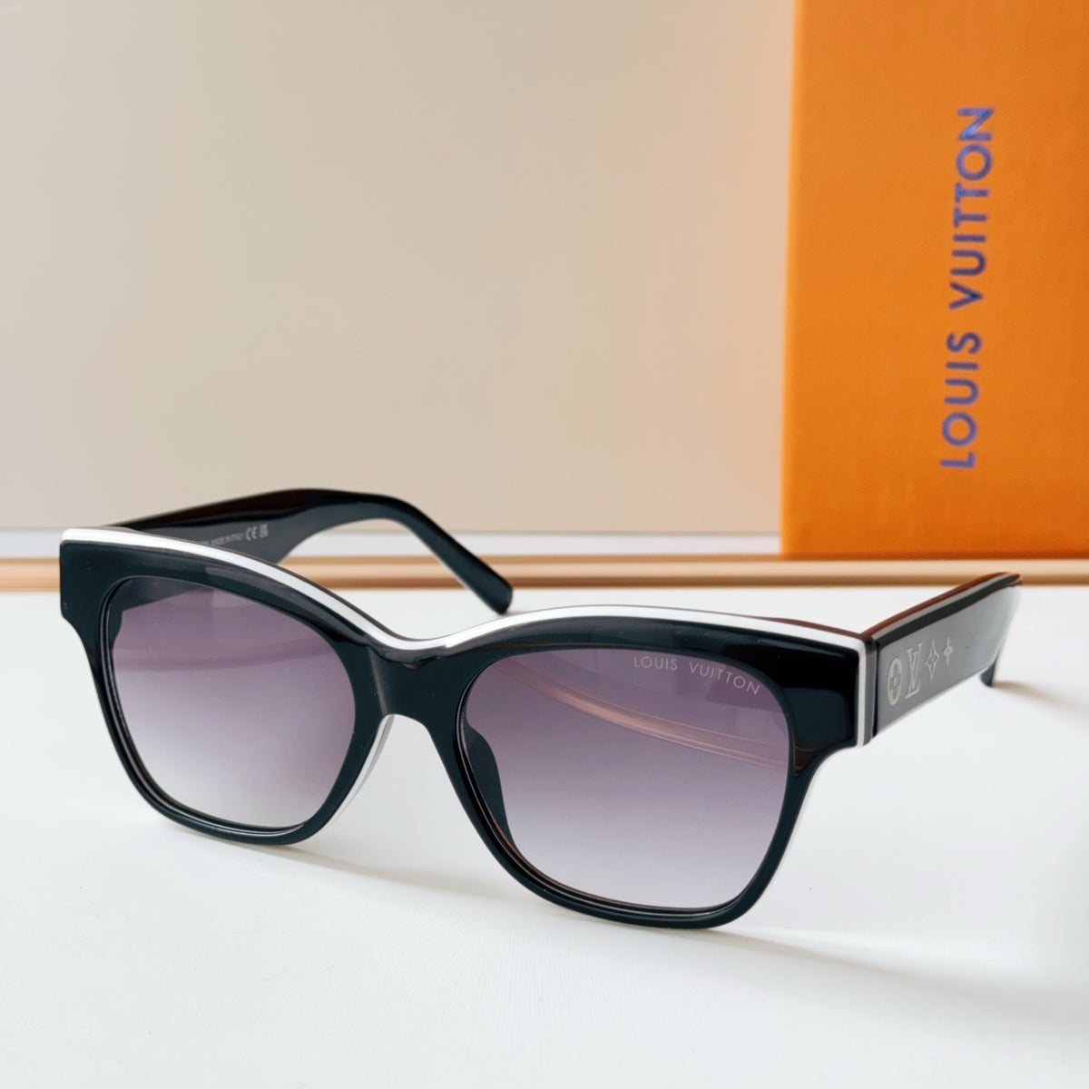 High-quality 5-color fashion sunglasses