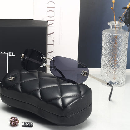 4 Colors Fashion Sunglasses 8020