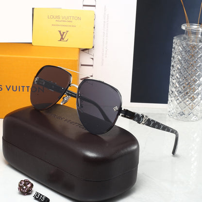 4 Colors Fashion Sunglasses 8315