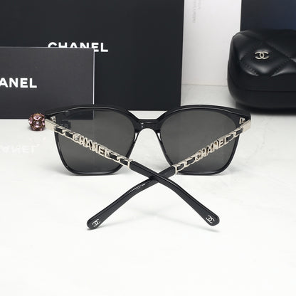 4 Colors Fashion Sunglasses 8778
