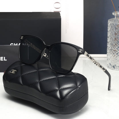 4 Colors Fashion Sunglasses 8778