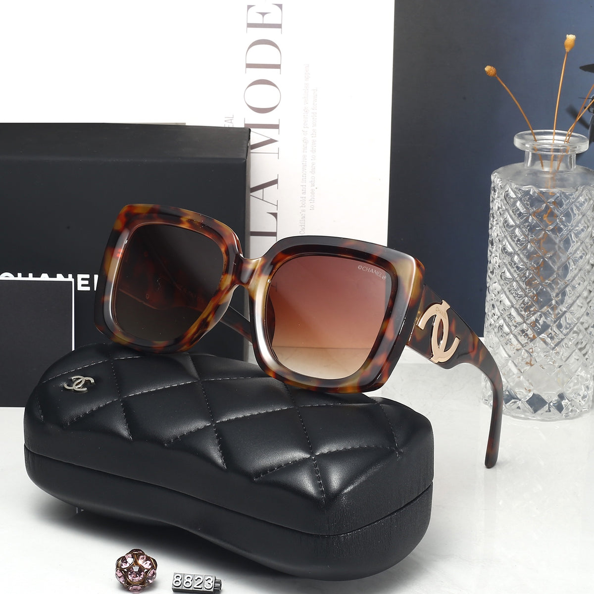 5 Colors Fashion Sunglasses 8823