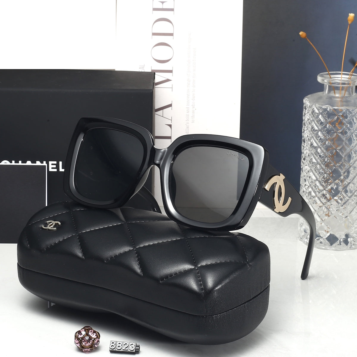 5 Colors Fashion Sunglasses 8823