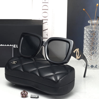 5 Colors Fashion Sunglasses 8823