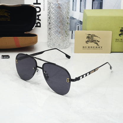 4 Colors Fashion Sunglasses 8484