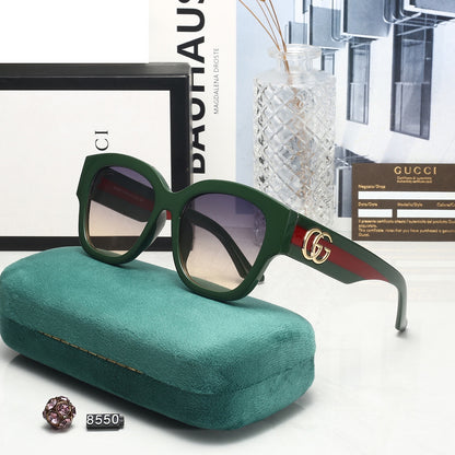 4 Colors Fashion Sunglasses 8550