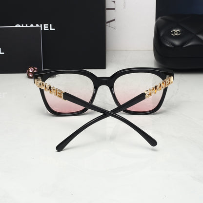 5 Colors Fashion Sunglasses 8748