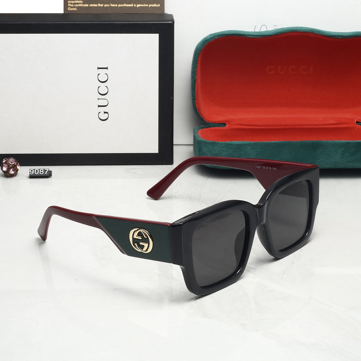 4 Colors Fashion Sunglasses 9087