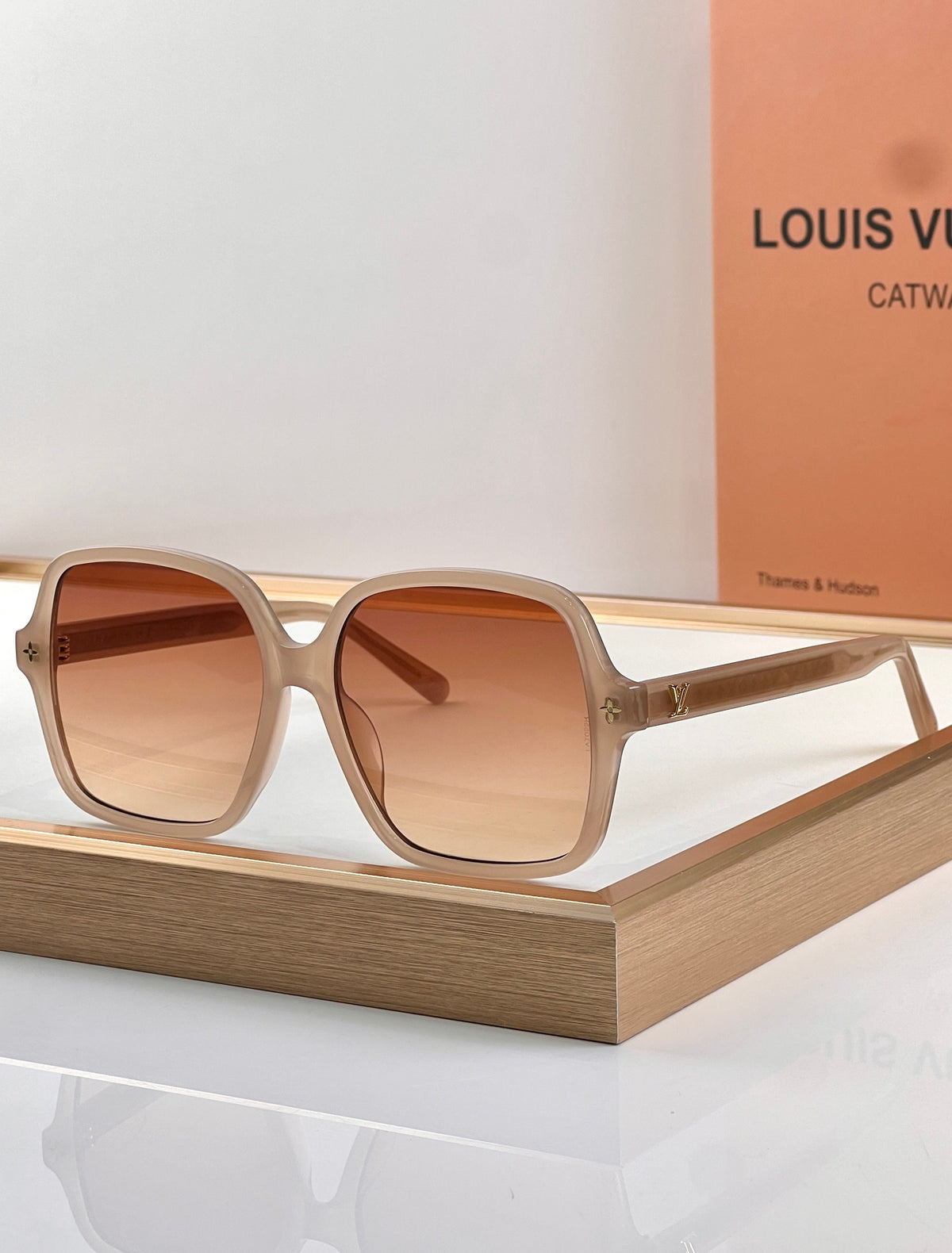 High-quality 5-color stylish square sunglasses