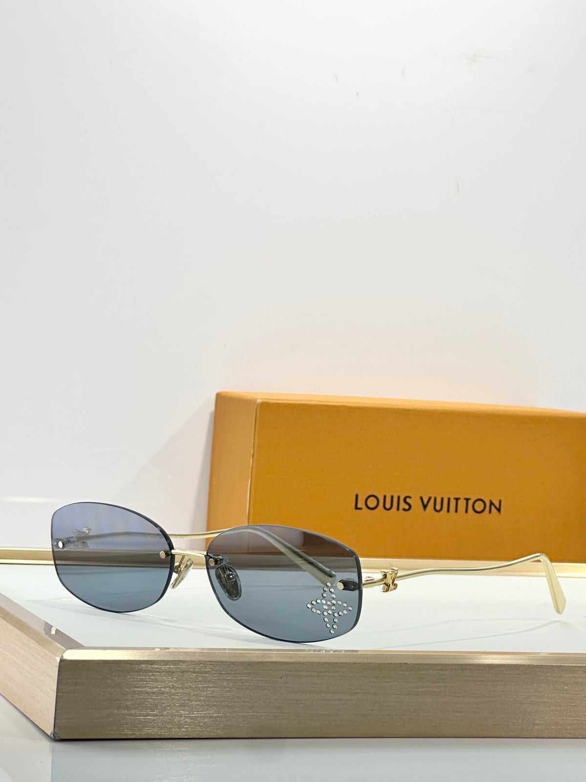 High-quality 9-color stylish square sunglasses