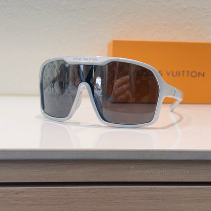 High-quality 4-color stylish square sunglasses