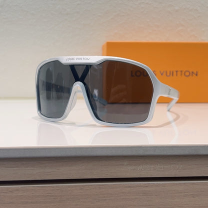 High-quality 4-color stylish square sunglasses