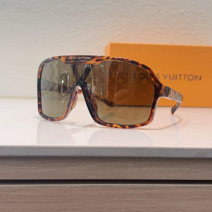 High-quality 4-color stylish square sunglasses