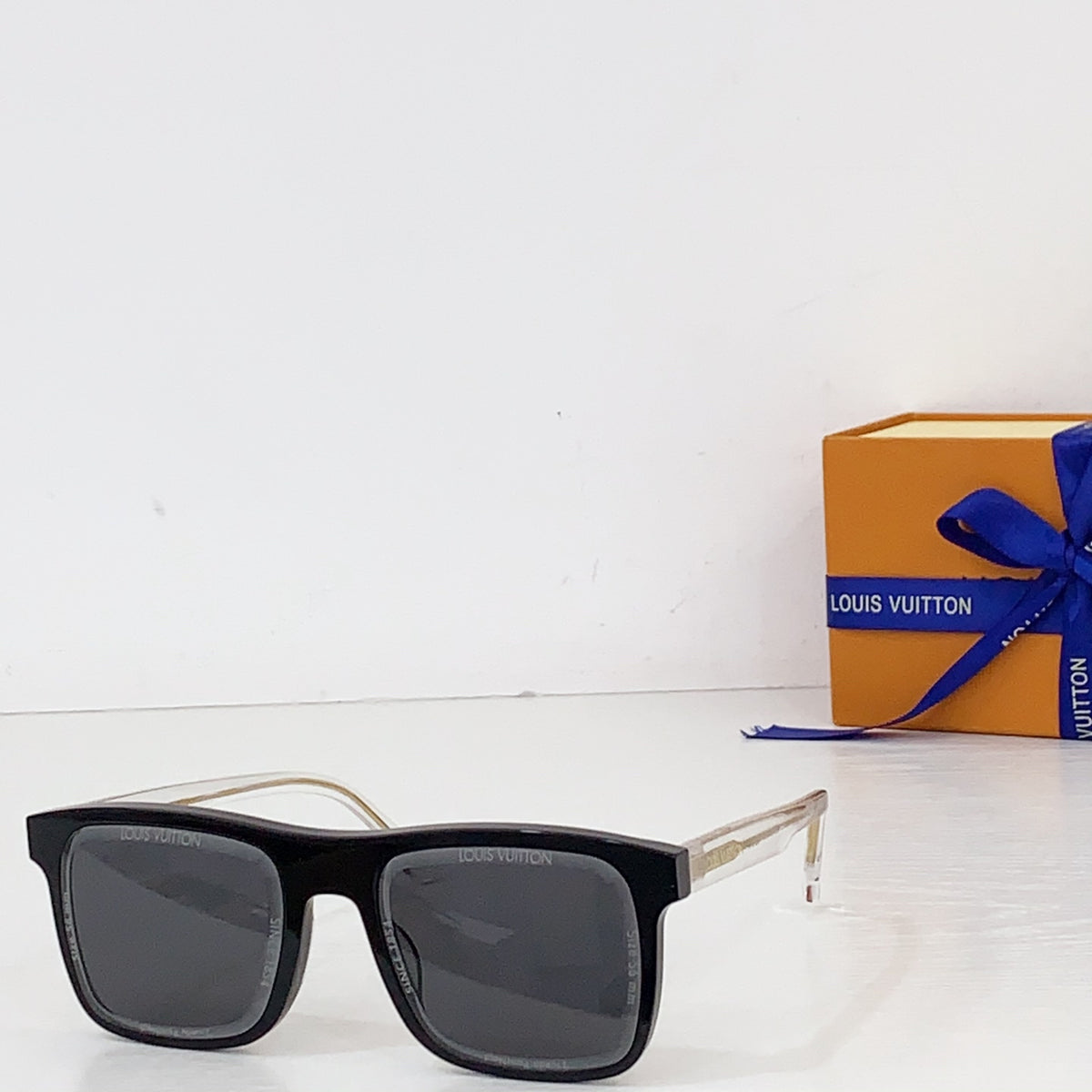 High-quality 7-color stylish square sunglasses