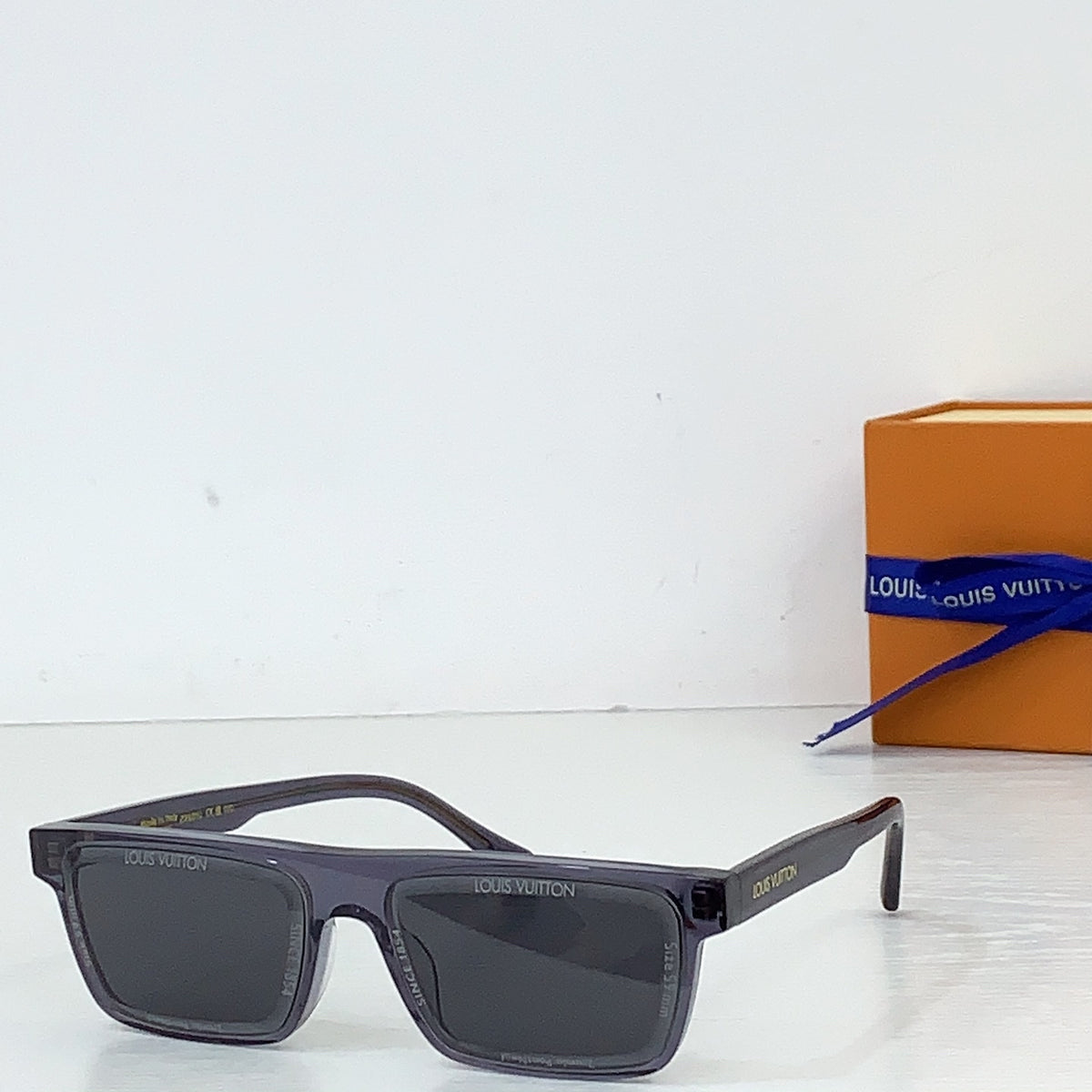 High-quality 8-color stylish square sunglasses