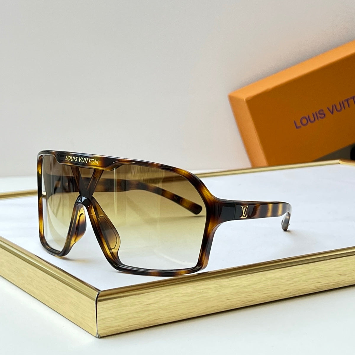 High-quality 5-color stylish square sunglasses