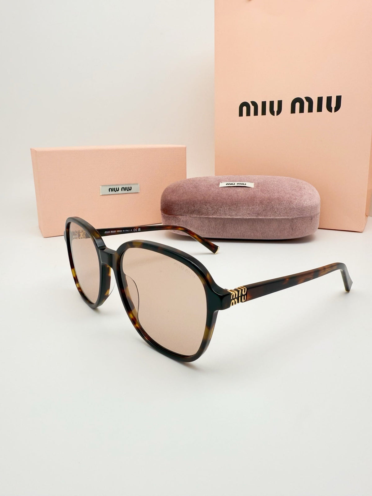5-Color Stylish Square Frame Sunglasses - 1814