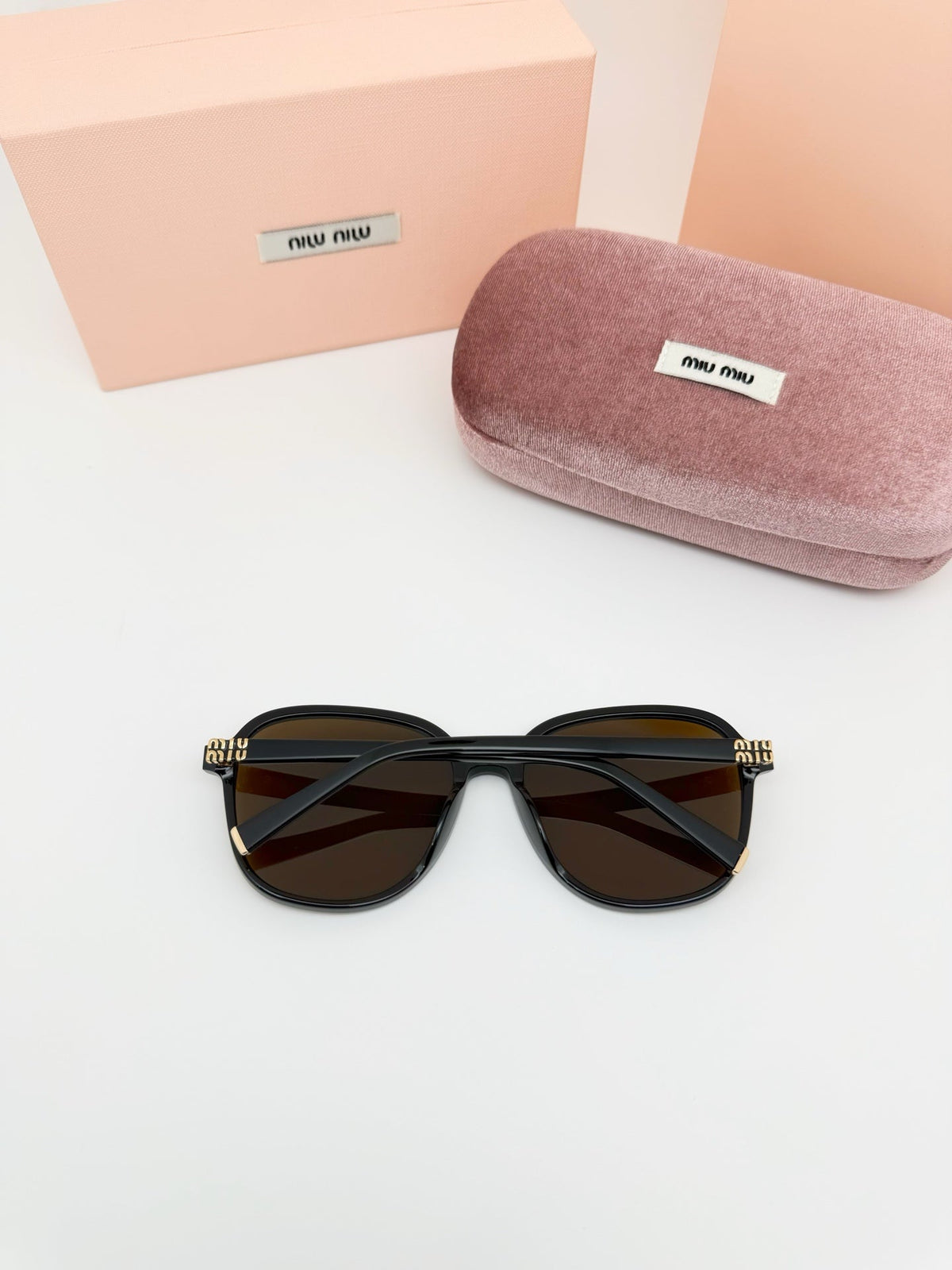 5-Color Stylish Square Frame Sunglasses - 1814
