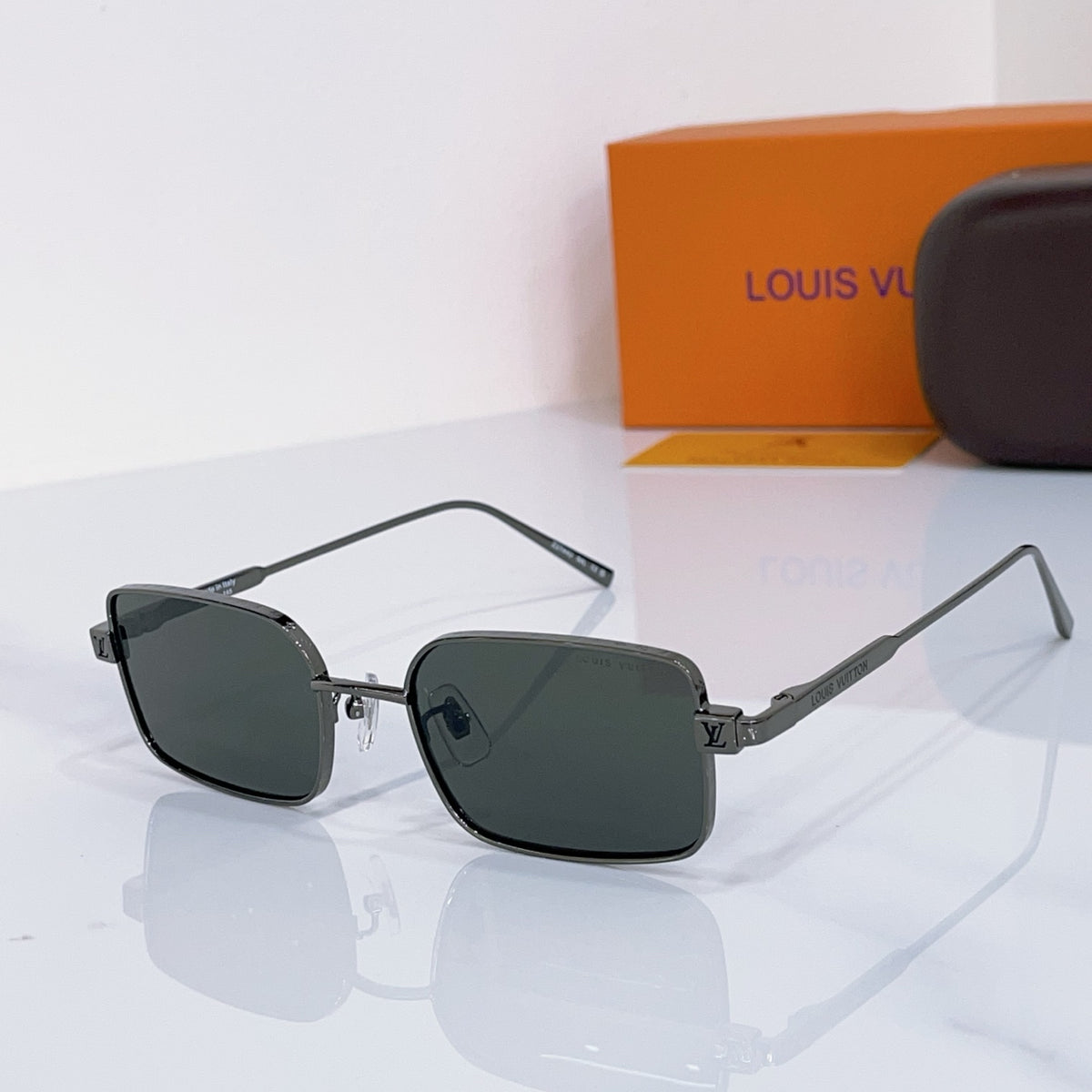 High-quality 6-color stylish square sunglasses