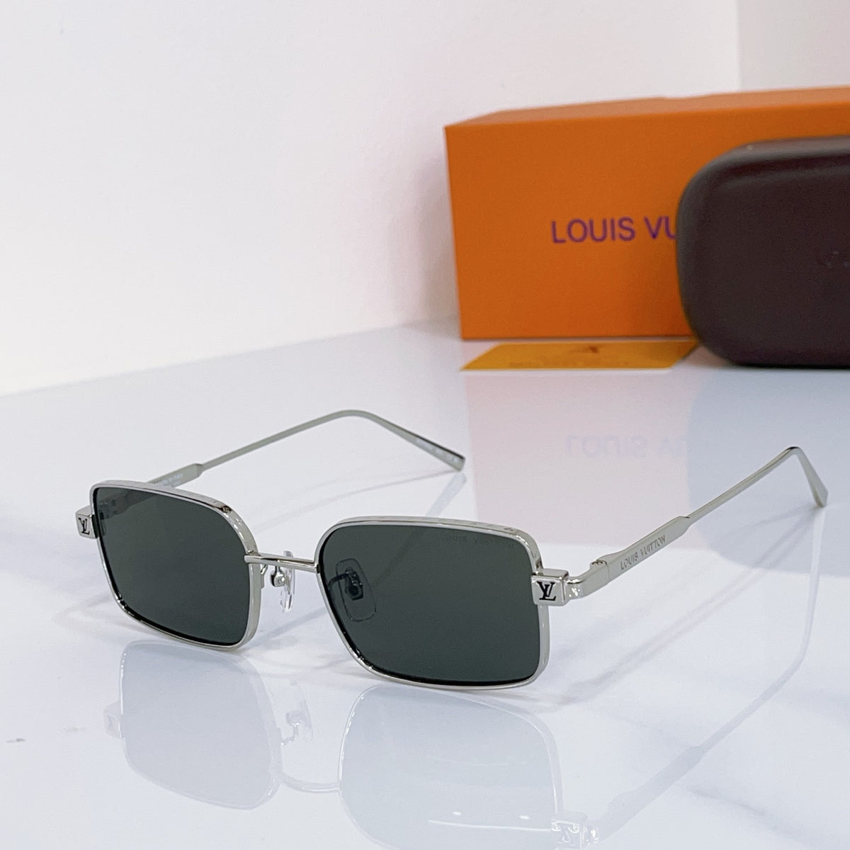 High-quality 6-color stylish square sunglasses