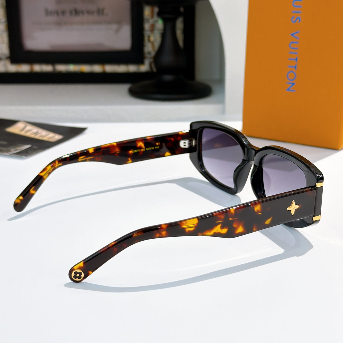 High-quality 5-color stylish square sunglasses
